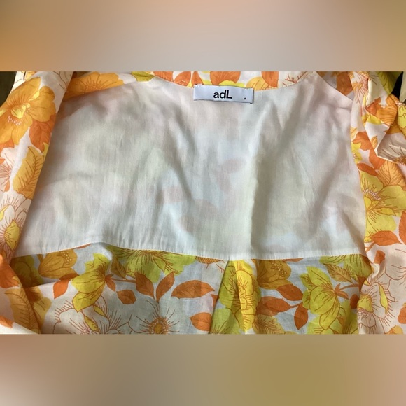 adL yellow, orange and white womens button down light cotton shirt. Med - Picture 7 of 9
